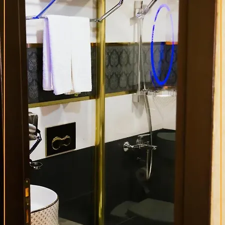 Yez Boutique Hotel Hotel