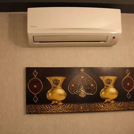 Yez Boutique Hotel Hotel 3*