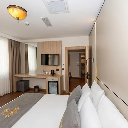 Hotel Yez Boutique Taksim 3*