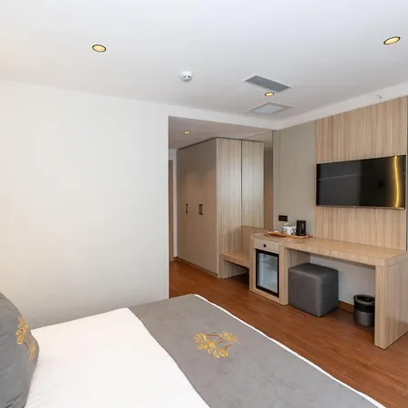 Yez Boutique Taksim Hotel