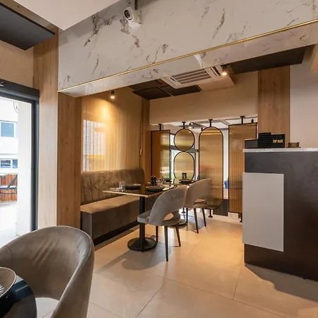 Yez Boutique Taksim 3*