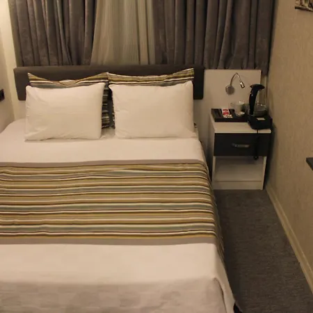 Hotel Yez Boutique Hotel 3*