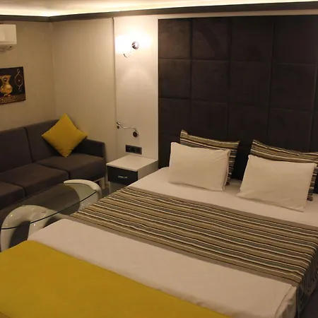 Taksim Hotel 2*