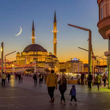 Hotel Yez Boutique Taksim 3*