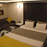 Hotell Yez Boutique 3*