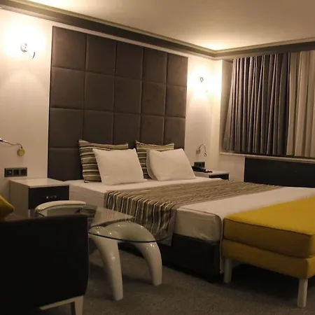Taksim Hotell 2*