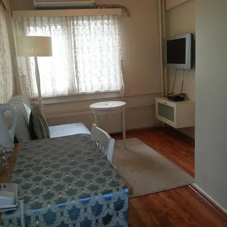 Yez Boutique Hotel 3*